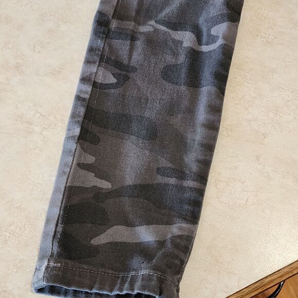 Democracy Ab Technology Gray Camo Slimming Zipper Accent Women's Skinny jeans 14 - Picture 4 of 6